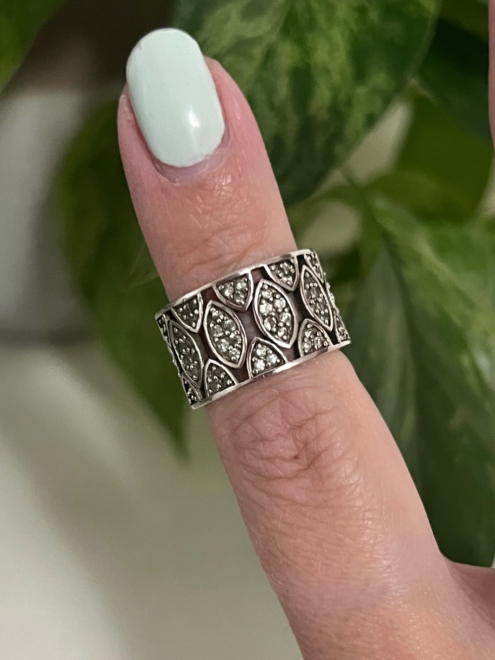 Vintage Art Deco 925 Sterling Silver Ring Featuring Cubic Zirconias, Size 5.5